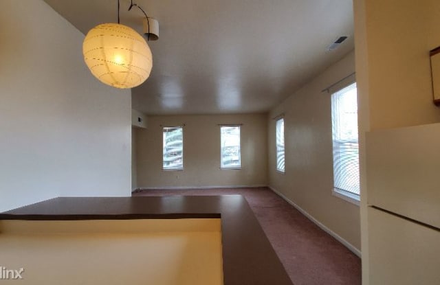 2061 Fitzwater St 2R - 2061 Fitzwater Street, Philadelphia, PA 19146