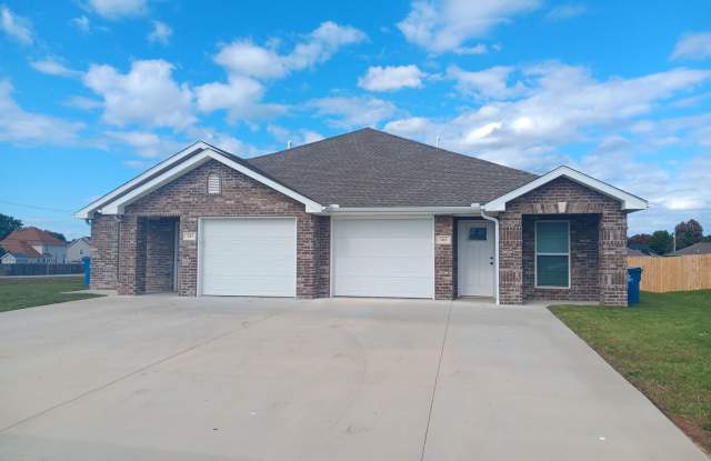 Cozy New 3 Bedroom Townhome in Carl Junction! photos photos Cozy New 3 Bedroom Townhome in Carl Junction! photos photos