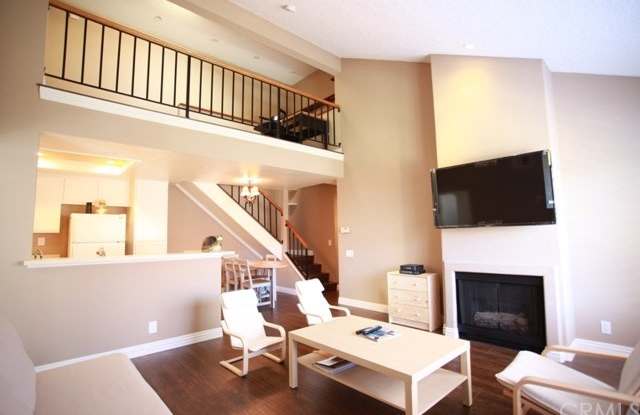 18922 Canyon View Drive Gallery 2