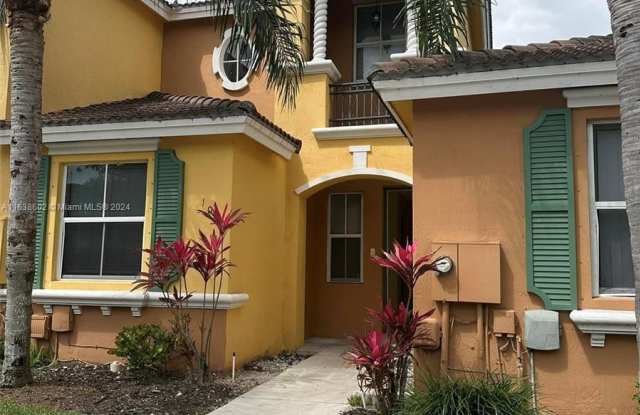 1040 NE 42nd Pl - 1040 Northeast 42nd Place, Homestead, FL 33033