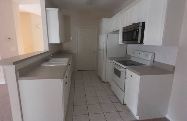 3910 Bardstown Court Gallery 2