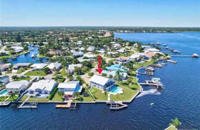 26 SW Riverway Boulevard photos photos