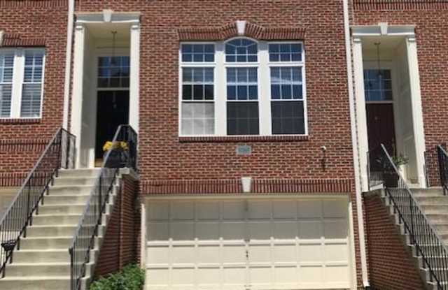 47865 SCOTSBOROUGH SQUARE - 47865 Scottsborough Square, Lowes Island, VA 20165