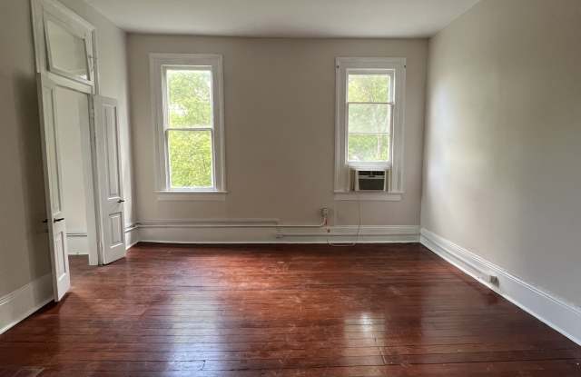 1909 Napoleon Ave Unit 1 Gallery 3