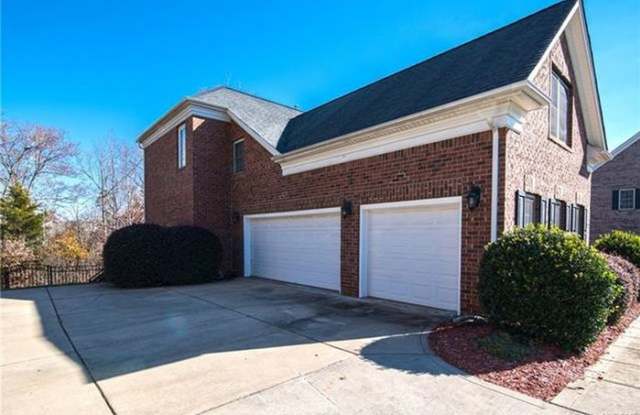 2801 Swinton Court Gallery 2