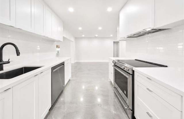 1721 N 16th Ct # 1721, Hollywood, FL 33020 Gallery 1
