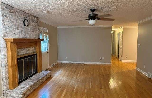 1215 Grider Pond Road Gallery 3