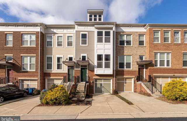 42644 NEW DAWN Terrace - 42644 New Dawn Terrace, Brambleton, VA 20148