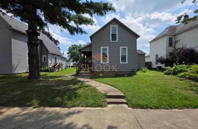 ASK ABOUT OUR MOVE-IN SPECIAL! COMPLETELY RENOVATED 3 BR HOME photos photos