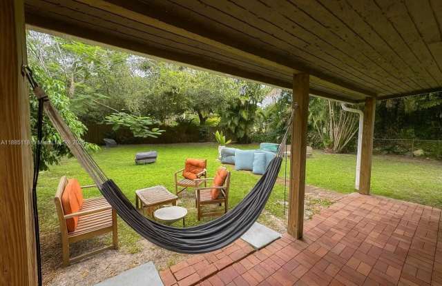 1055 NE 121st St - 1055 Northeast 121st Street, North Miami, FL 33161