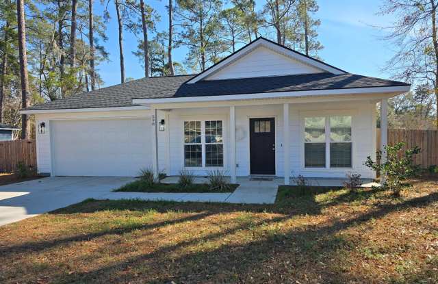 598  N Main St photos photos