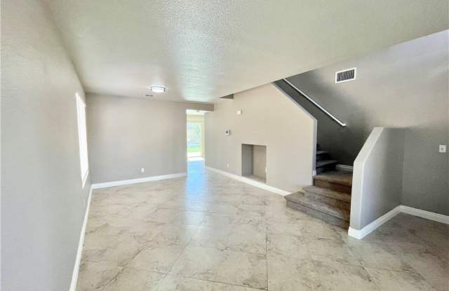 9924 Clover Field Court Gallery 4