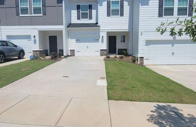 Energy-efficient townhome with 3BR/2.5BA Garage - Kannapolis photos photos Energy-efficient townhome with 3BR/2.5BA Garage - Kannapolis photos photos