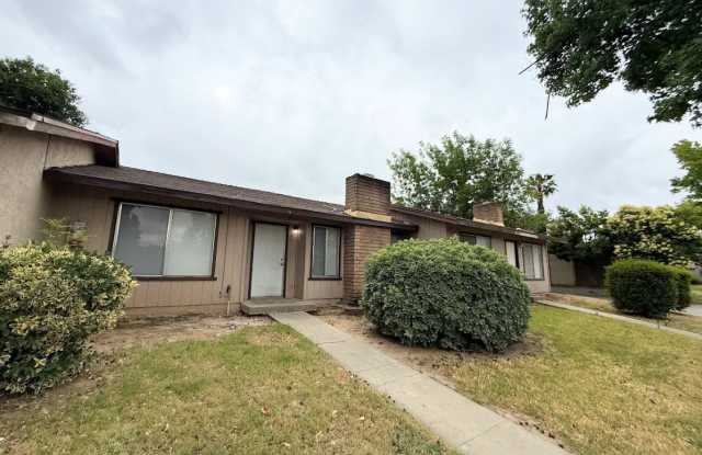 1760 Conestoga Dr photos photos