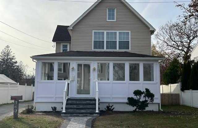 349 N 4th Street - 349 North 4th Street, Lindenhurst, NY 11757