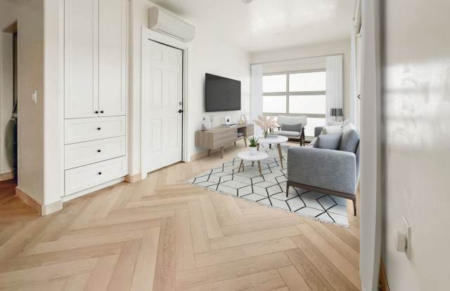 Modern 1 Bed / 1 Bath in a Gorgeous Neighborhood - 6442 La Paloma Street, Carlsbad, CA 92009