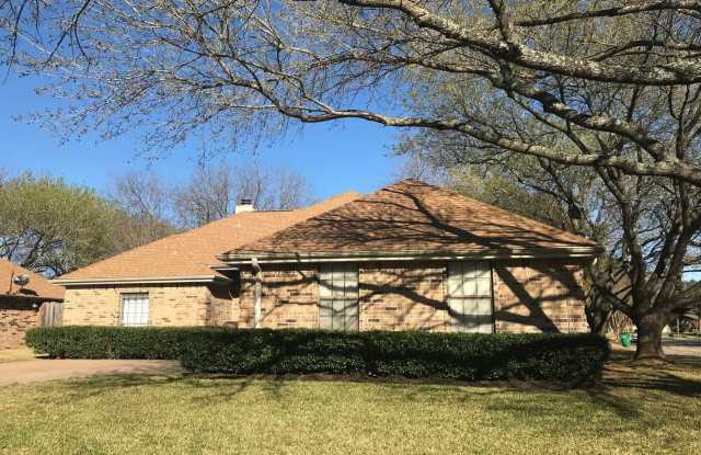 801 Meadow Creek Drive - 801 Meadow Creek Drive, Pflugerville, TX 78660