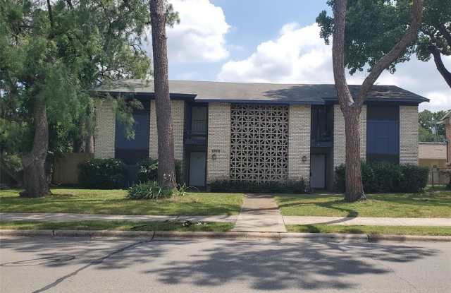2508 Yorkshire Street - 2508 Yorkshire Street, Irving, TX 75061
