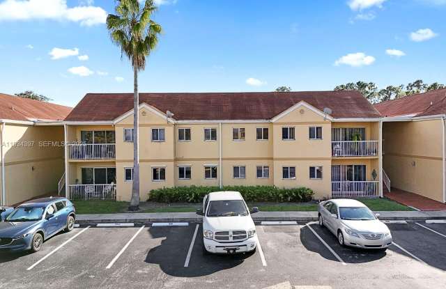 13820 SW 112th St photos photos