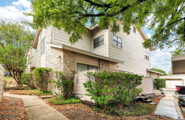 ***APPLICATION CURRENTLY UNDER REVIEW***Modern Two-Story Condo with 2 Bedrooms, 2.5 Bathrooms, and Community Pool photos photos