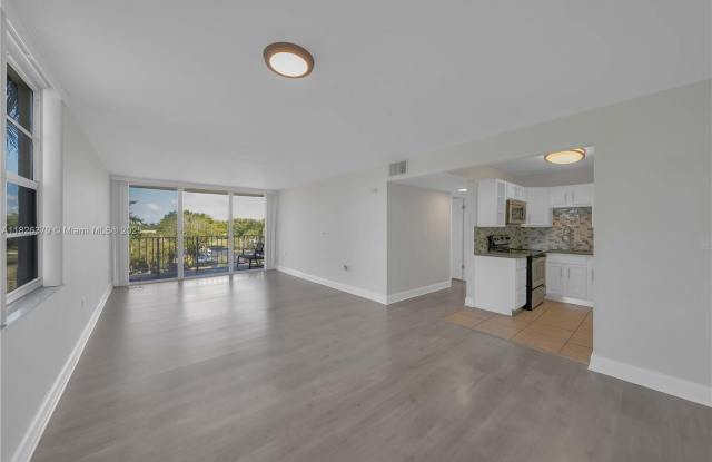 13120 SW 92nd Ave photos photos
