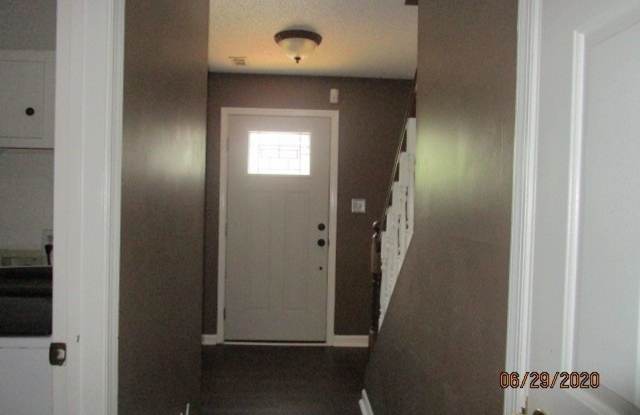 102 River Point Drive Gallery 3