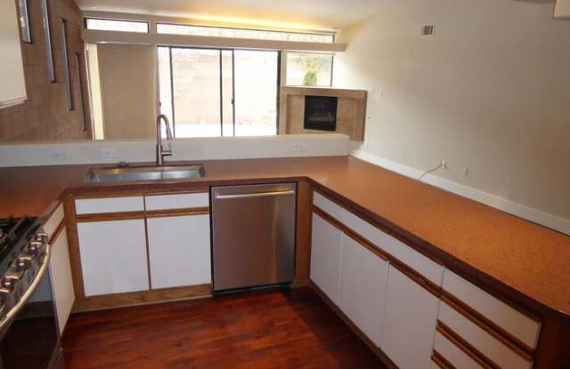 4216 Bay Court Northeast Gallery 3