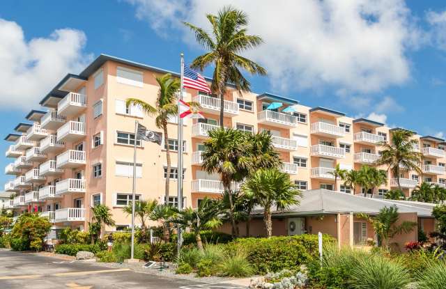 2601 S Roosevelt Blvd photos photos