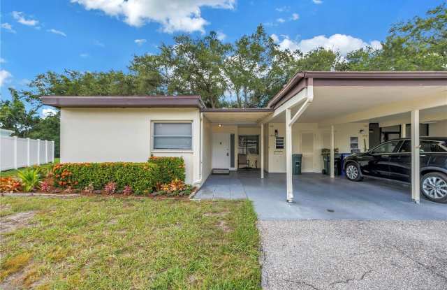 6232 GREEN VIEW Circle Gallery 4