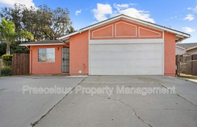 1696 Shooting Star Ct photos photos