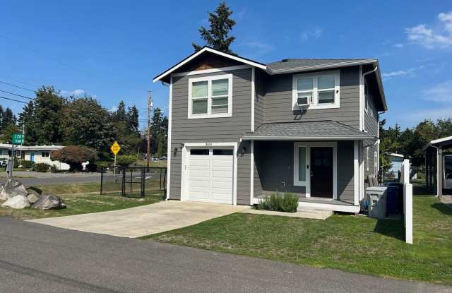 West hill rental home - 3 bedroom and 2.5 bathroom - only 4 years old - Available October 1st, 2024! - 3810 South 250th Place, Kent, WA 98032