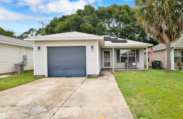 3 Bed 2 Bath Home in Desired Neighborhood in West Pensacola photos photos