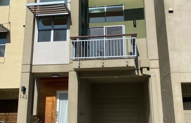 2 Bedroom 2 Bathroom Home in West Sac photos photos