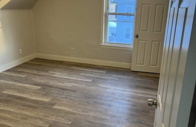 344-3 Cedar Street photos photos