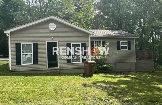 100 Zula Ln - 100 Zula Lane, Lexington, TN 38351