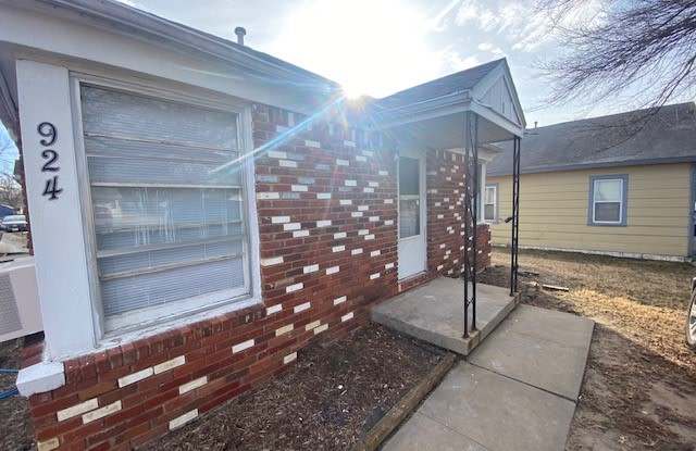 924 S Hiram St, 2 - 924 South Hiram Street, Wichita, KS 67213