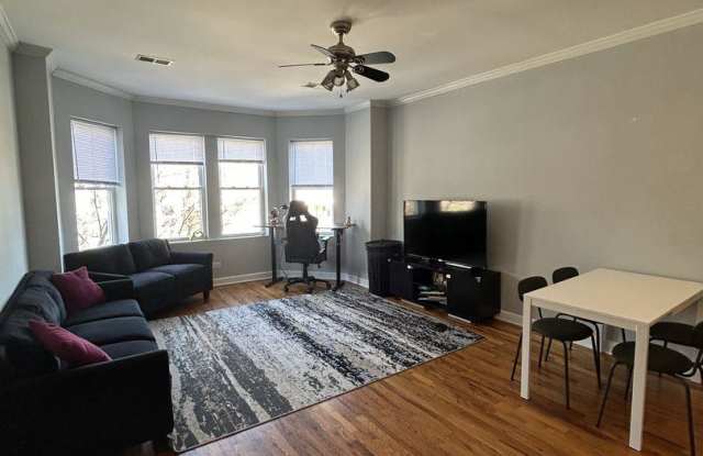 2253 W. Rosemont, Gallery 2
