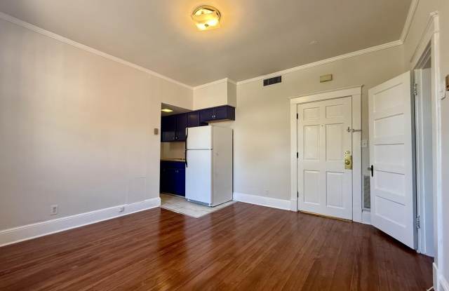 1209 SUNKEN Road Gallery 3