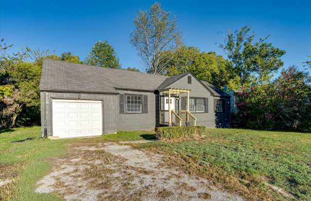 MOVE IN READY! 3/1.5 Home for Rent! Gallery 1