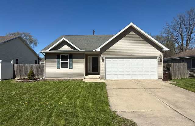 Move-In Ready 3-Bedroom Home with Lake Erie Access in Monroe photos photos