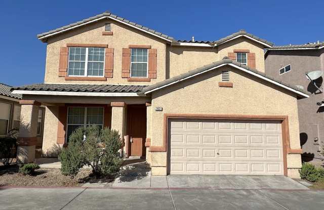 Perfect family home in the gated Cactus Springs community with 3 bedrooms 2.5 bathrooms!! Huge living room  great room on the first floor! photos photos