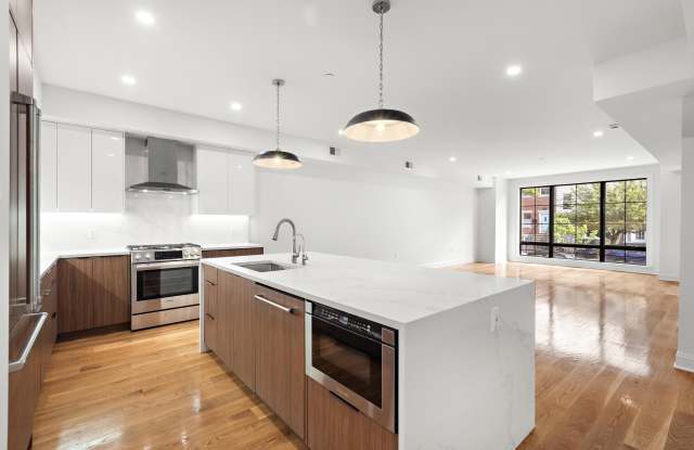 318 4TH ST photos photos