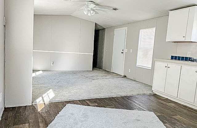 354 NW PARK DRIVE Gallery 2