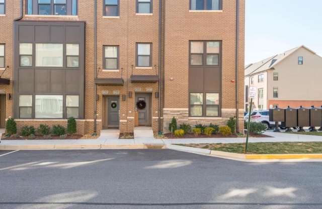 20523 MILBRIDGE TER Gallery 2