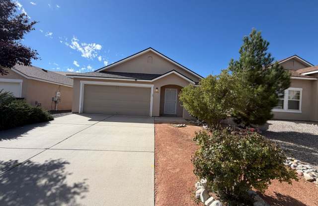 3 Bedroom Single Story Home Available in Cabezon Near Southern Blvd SE & Unser Blvd SE! Gallery 1