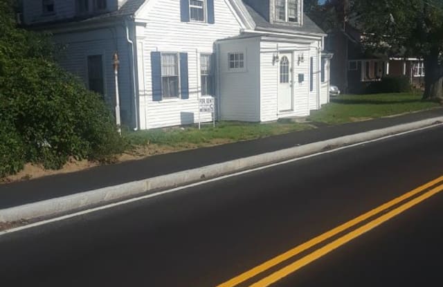 82 High School RD - 82 High School Road, Barnstable Town, MA 02601
