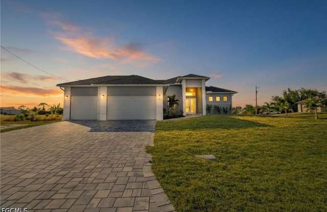 2830 NW 41st Avenue Gallery 1