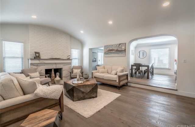 4425 Mariota Avenue Gallery 4