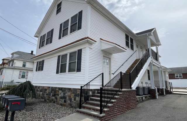 16 E Kupsch Street E photos photos