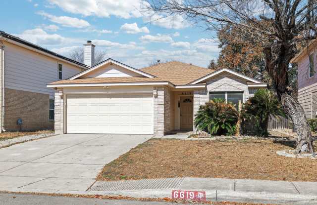 Well-Maintained One-Story in Woodthorn Subdivision photos photos